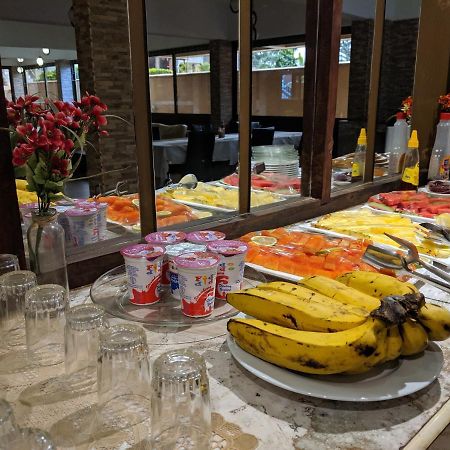 Prestige Hotel Suites Kampala Zewnętrze zdjęcie