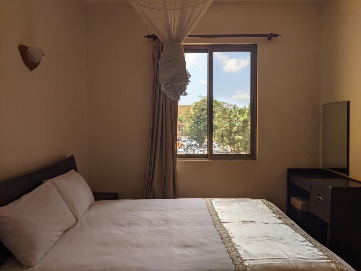 Prestige Hotel Suites Kampala Zewnętrze zdjęcie
