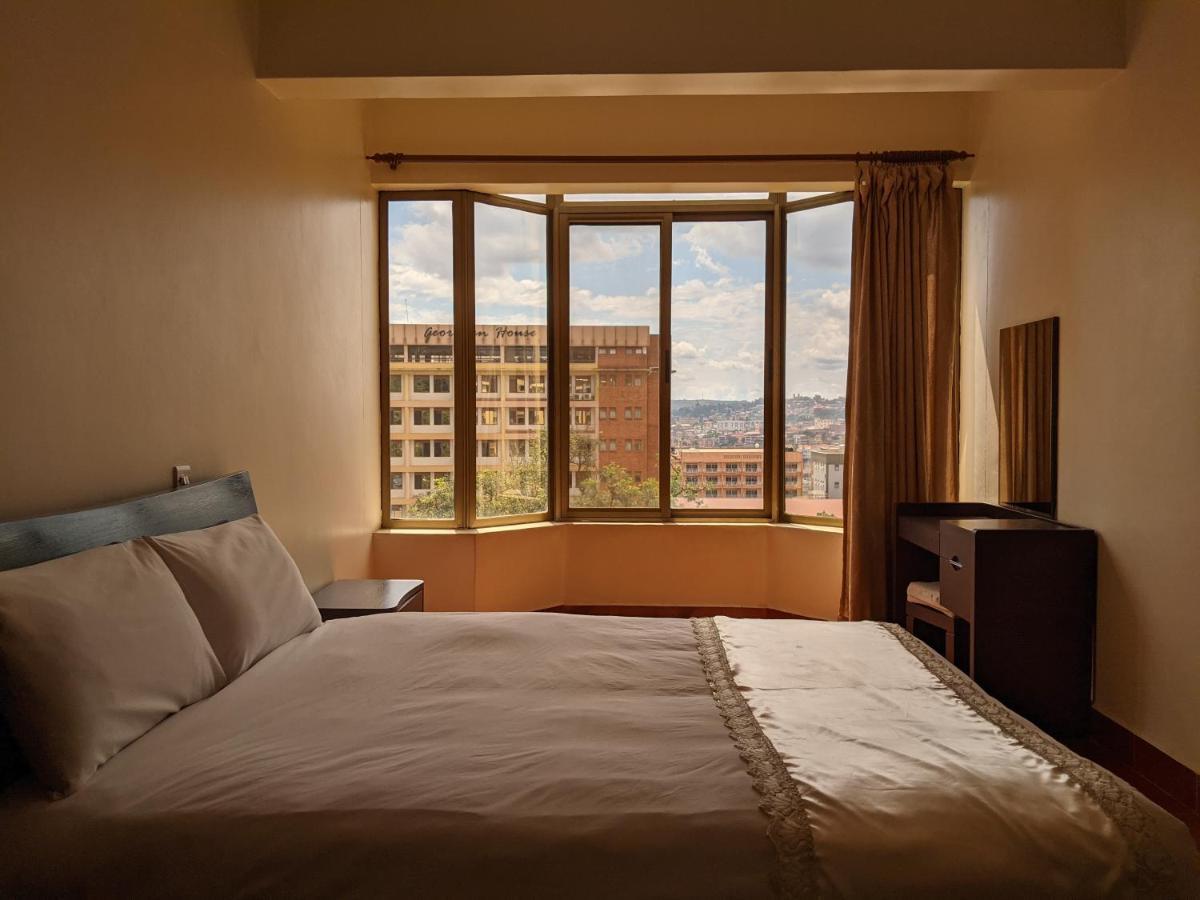 Prestige Hotel Suites Kampala Zewnętrze zdjęcie