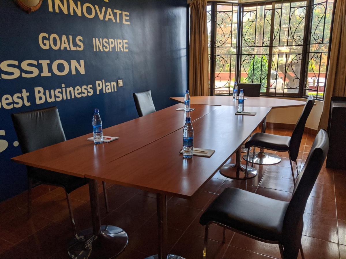 Prestige Hotel Suites Kampala Zewnętrze zdjęcie