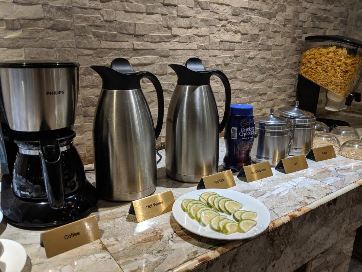 Prestige Hotel Suites Kampala Zewnętrze zdjęcie